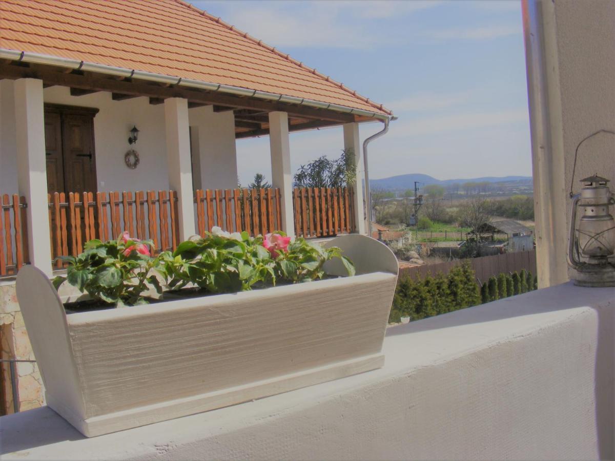 Hegyaljai Panoráma Vendégház Szerencs Exterior foto