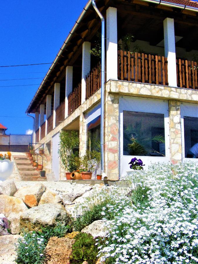 Hegyaljai Panoráma Vendégház Szerencs Exterior foto